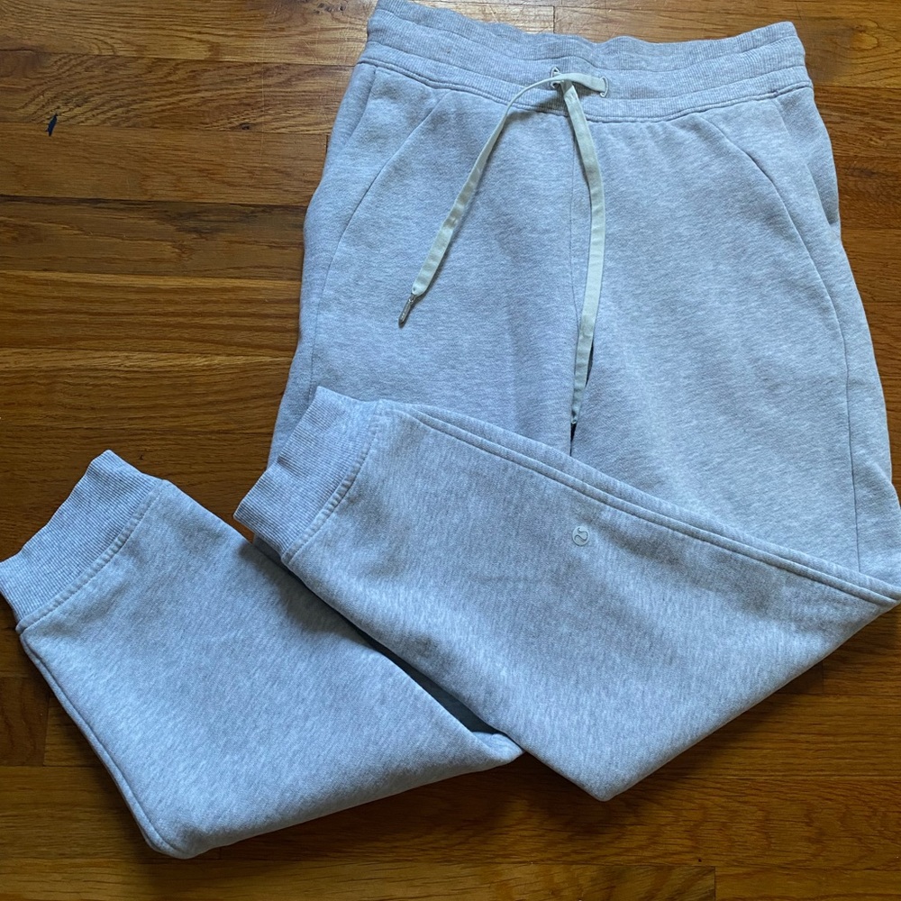 ⛔️SOLD OUT⛔️ Lululemon Scuba High-Rise Relaxed Jogger Full Length